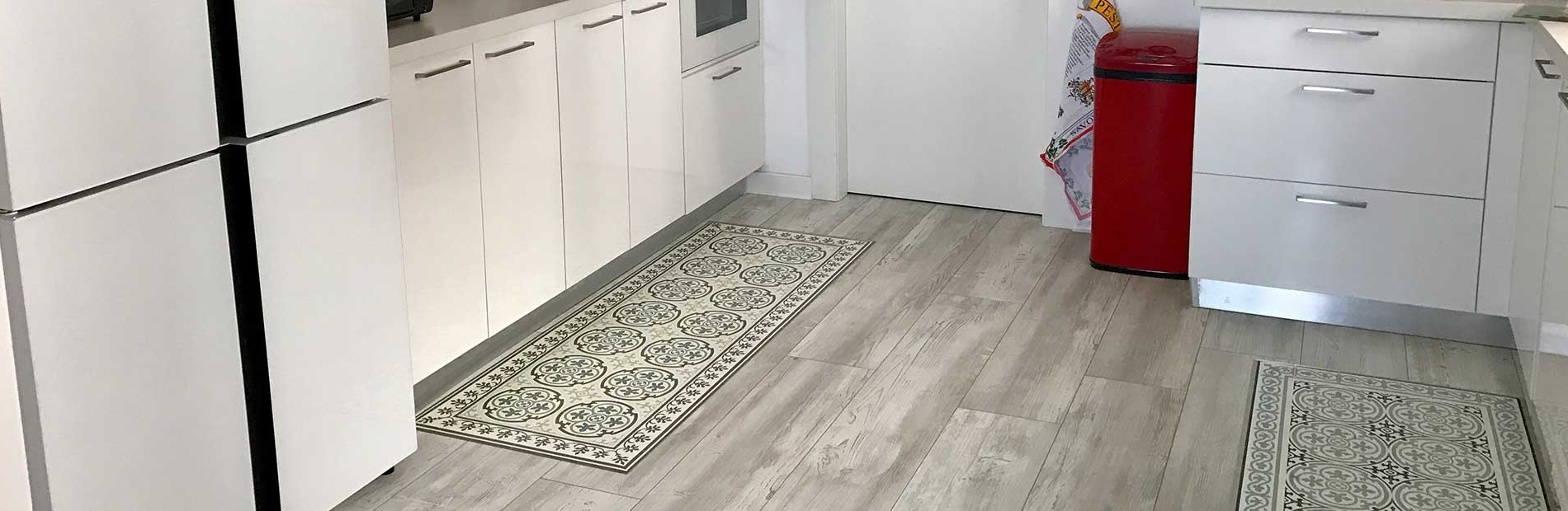 רצפת פרקט במטבח