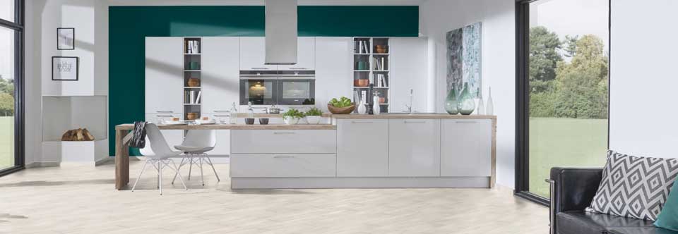 פרקט למטבח מעץ אלון